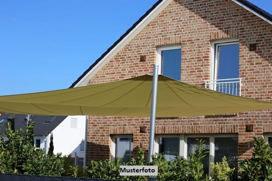 Keine Originalbilder - Haus kaufen in Drei Gleichen - Einfamilienhaus mit Terrasse und Carport