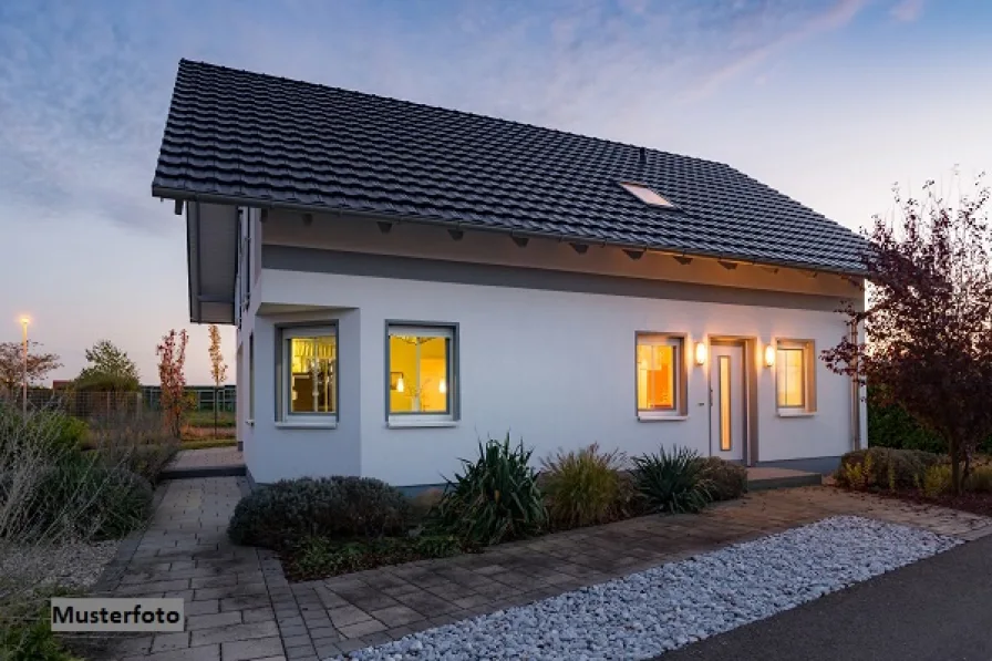 Keine Originalbilder - Haus kaufen in Sindelfingen - Modernes Einfamilienhaus mit Garage - provisionsfrei