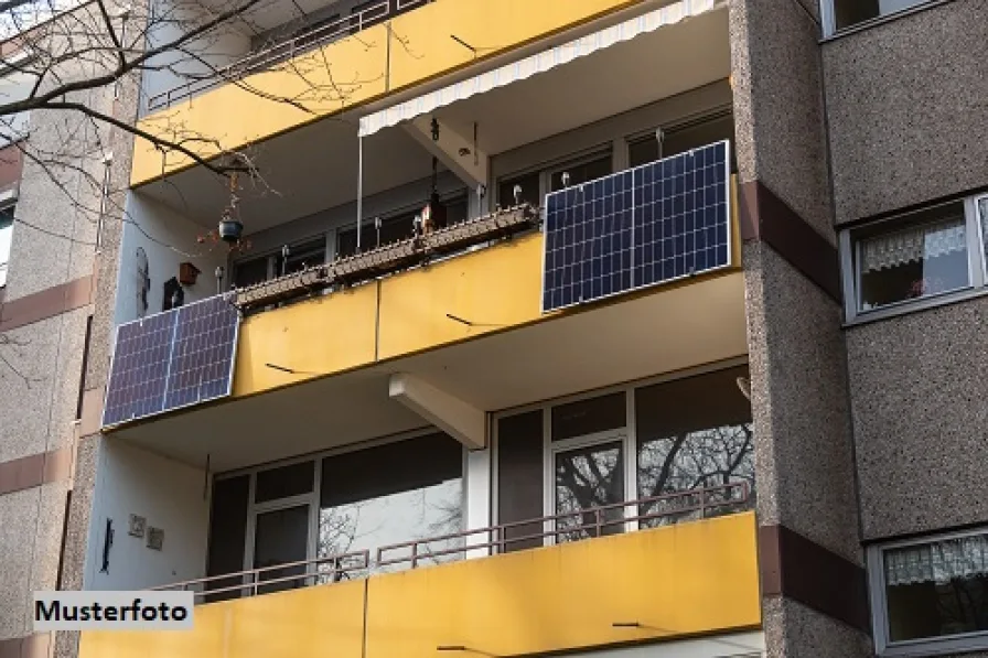 Keine Originalbilder - Haus kaufen in Kölleda - Wohnhaus mit Garagengebäude