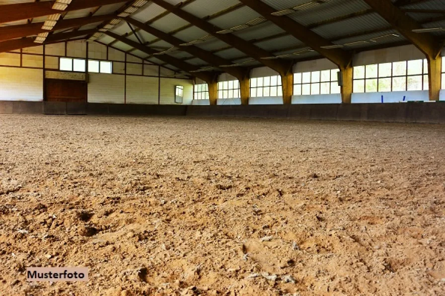 Keine Originalbilder - Land- und Forstwirtschaft kaufen in Siegsdorf - Für Pferdeliebhaber: Landwirtschaftliches Anwesen - provisionsfrei