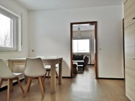 Essbereich mit Zugang zum Wohnzimmer - Wohnung mieten in Prüm - **Hübsche Wohnung mit Terrasse für 1-2 Personen**