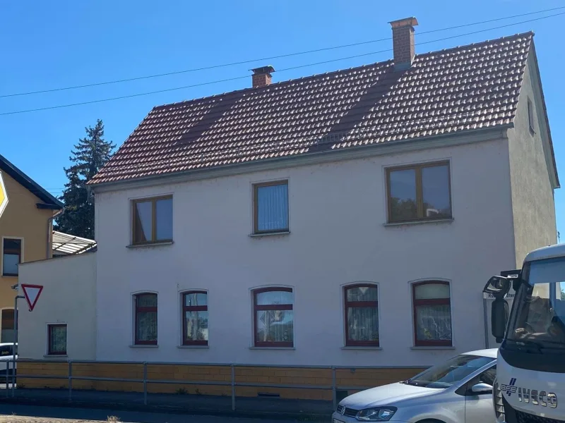 Straßenansicht - Haus kaufen in Kahla -  Einstiegsobjekt ins Immobilieninvestment