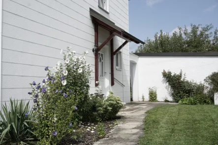  - Haus kaufen in Faimingen - Einfamilienhaus mit reichlich Platz in Haus und Garten!