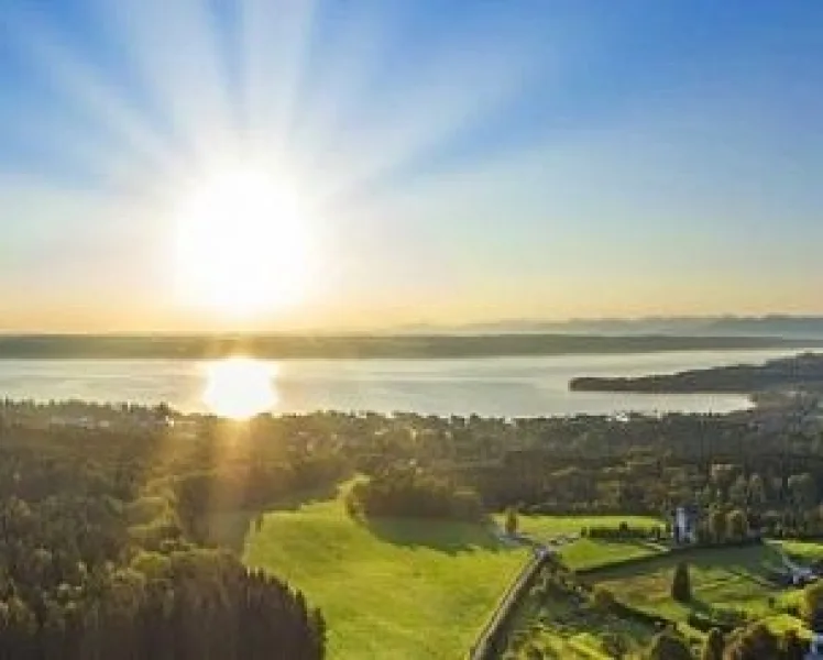 Starnberger See - Grundstück kaufen in Berg - Wohnerlebnis mit Weitblick in schönem Umfeld