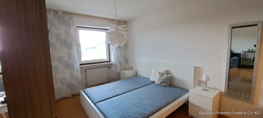 Schlafzimmer EG links