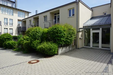  - Wohnung kaufen in Straubing - Kapitalanlage in zentraler Lage - Vermietetes Erdgeschoss-Apartment mit Terrasse