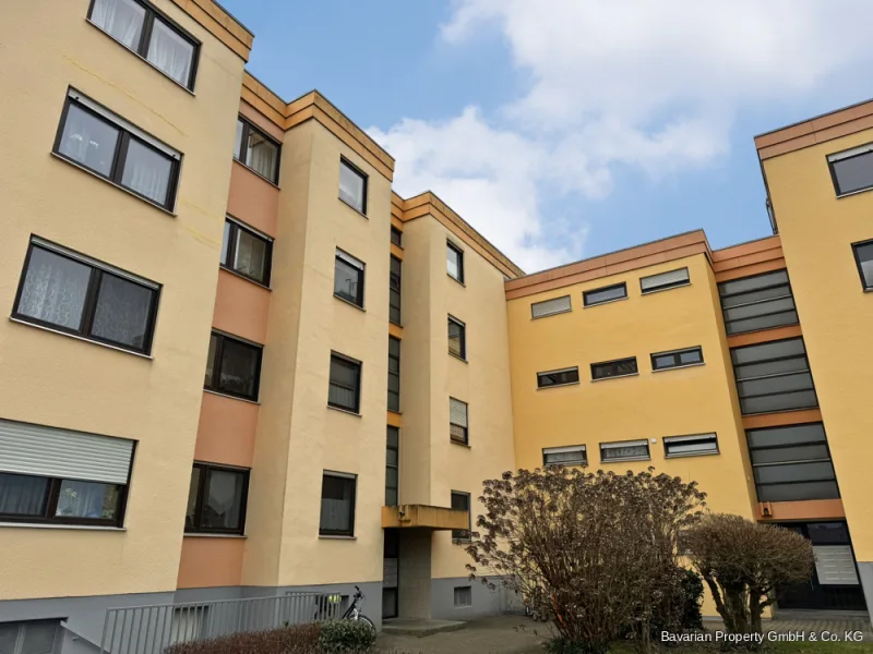  - Wohnung kaufen in Straubing - Vermietete 3-Zimmer-Wohnung in Straubing-West