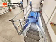 Treppe zum Call Bereich