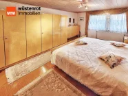 Schlafzimmer (1)