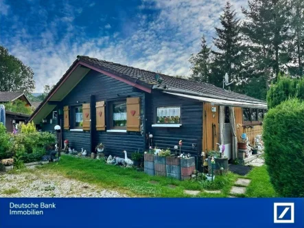  - Haus kaufen in Waldmünchen - Ferien-Blockhaus  im schönen bayerischen Wald