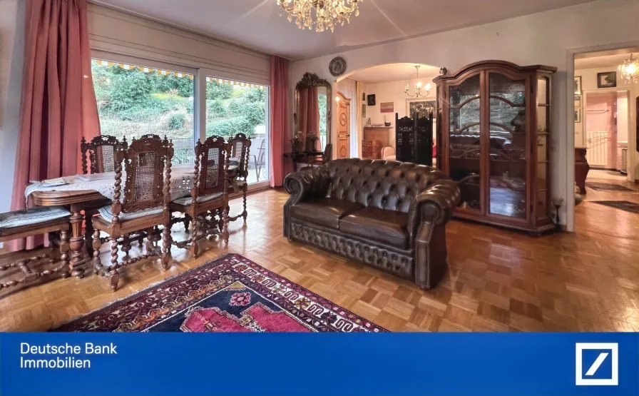 Wohnzimmer - Wohnung kaufen in Baden-Baden - Ruhig Wohnen im Herzen von Baden-Baden! 