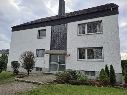 Eingang - Wohnung kaufen in Erwitte - Charmante DG-wohnung mit Loggia und Garage in Erwitte Bad-Westernkotten  Ihr neues Zuhause wartet!