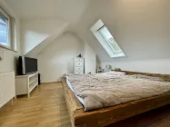 Schlafzimmer DG III