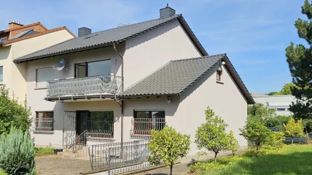 Ein Haus mit vielen Möglöichkeiten - Haus kaufen in Heppenheim (Bergstraße) - Ein- bis Zweifamilienhaus mit großem Potenzial in begehrter Lage zu verkaufen