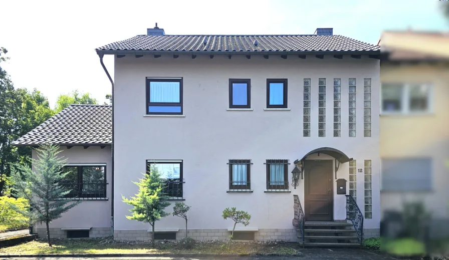 1-2 Familienhaus mit viel Potential