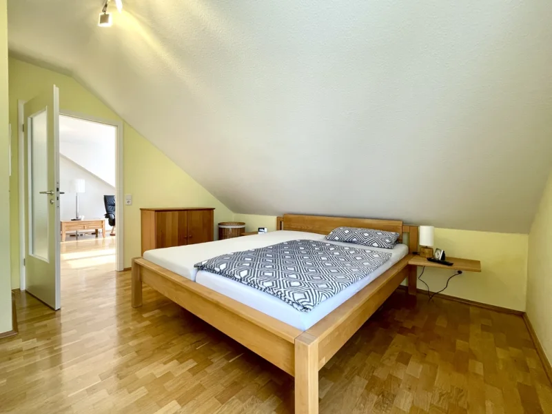 Schlafzimmer II