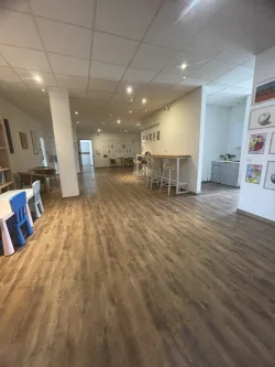 Eingansgb. Empfang  - Büro/Praxis mieten in Frankfurt am Main - Flexible Gemeinschafts Büros / Zimmer von 12 - 35 m²  in ruhiger bevorzugter  Lage