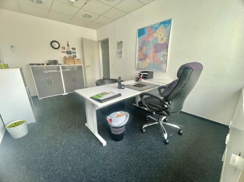 3 Büro 