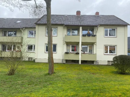 Titelbild - Wohnung mieten in Trittau - Modernisierte 2-Zimmer-Wohnung mit Blick ins Grüne