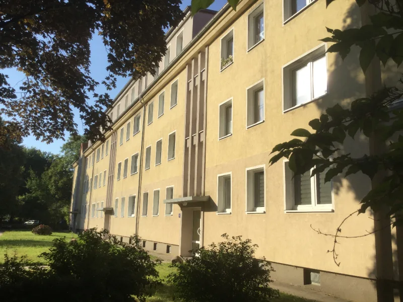 20180726 EMA 4 6 8 Gebäudeansicht II.JPG - Wohnung mieten in Schwerin - 3 Zimmer in Schwerin