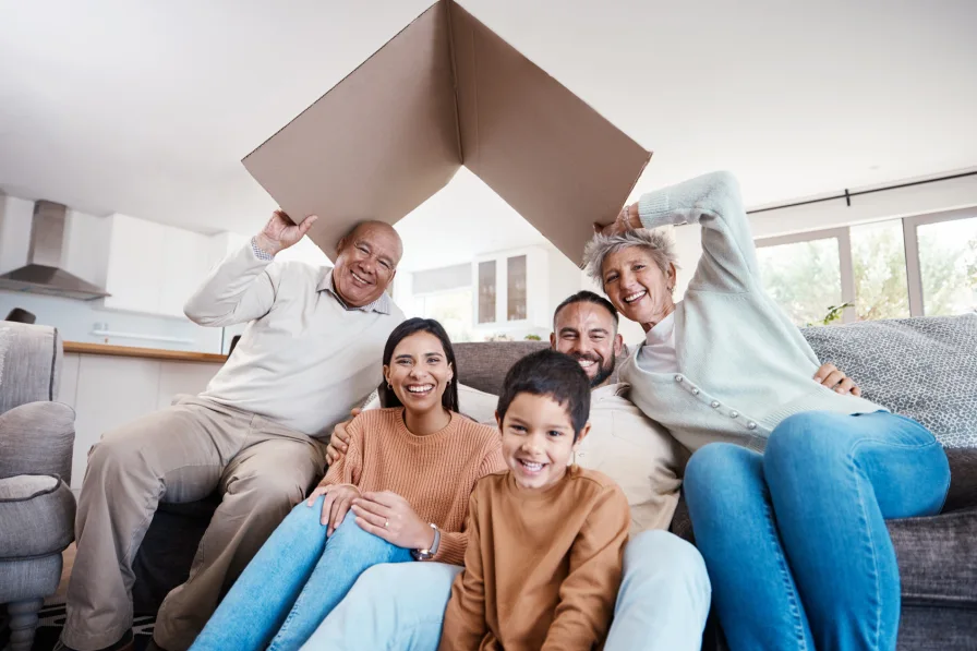 Familienglück - Haus kaufen in Ochsenhausen / Mittelbuch - Modernes Zweifamilienhaus mit Grundstück – Energieeffizient & schlüsselfertig!