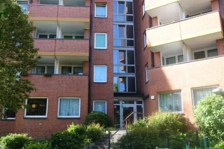 Hauseingang - Wohnung kaufen in Hamburg - City-Apartment in Hamburg-Bergedorf lls Kapitalanlage zu verkaufen 