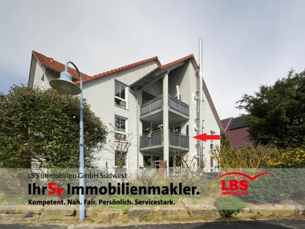 Hausansicht - Wohnung kaufen in Rottenburg - Lage – Lage – Energie! Top Wohlfühlwohnung!