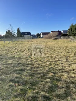  - Grundstück kaufen in Rietzneuendorf-Staakow - Baugrundstück für EFH oder ZFH in toller Lage