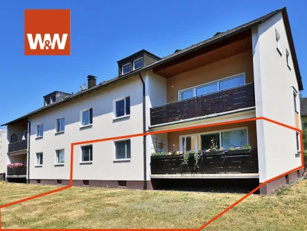 Außenansicht EG mit Garten SO 1 - Wohnung kaufen in Weiden - Helle und modern geschnittene Erdgeschosswohnung in zentraler Lage in Weiden wartet auf Sie!