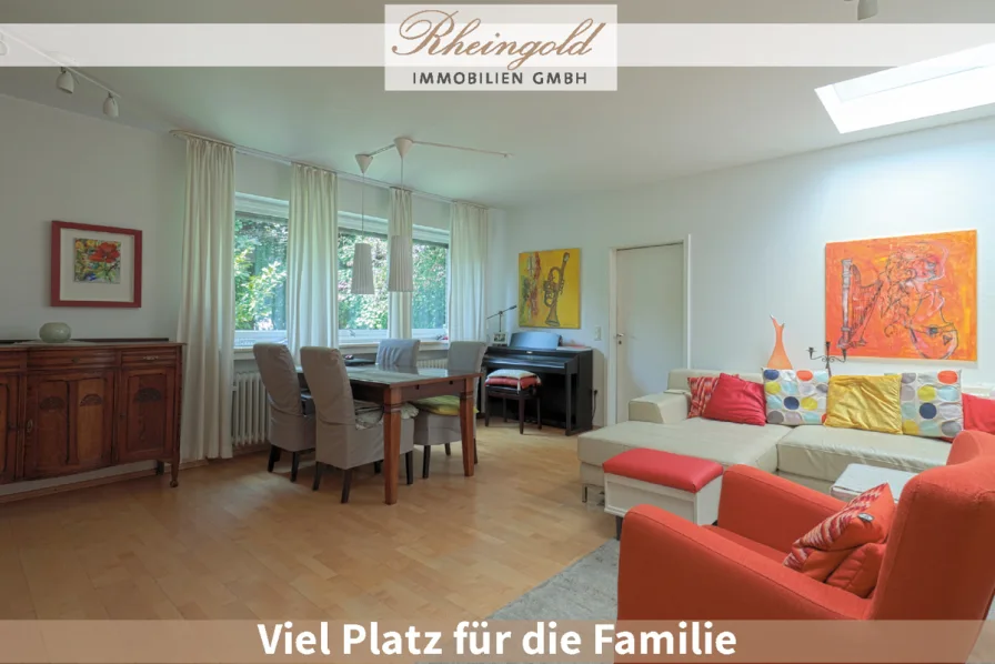 Viel Platz für die Familie - Haus kaufen in Köln / Ossendorf - Stadthaus mit viel Platz: Familienfreundliche Umgebung. Flexibel nutzbar. Großer Garten. 2 Garagen..