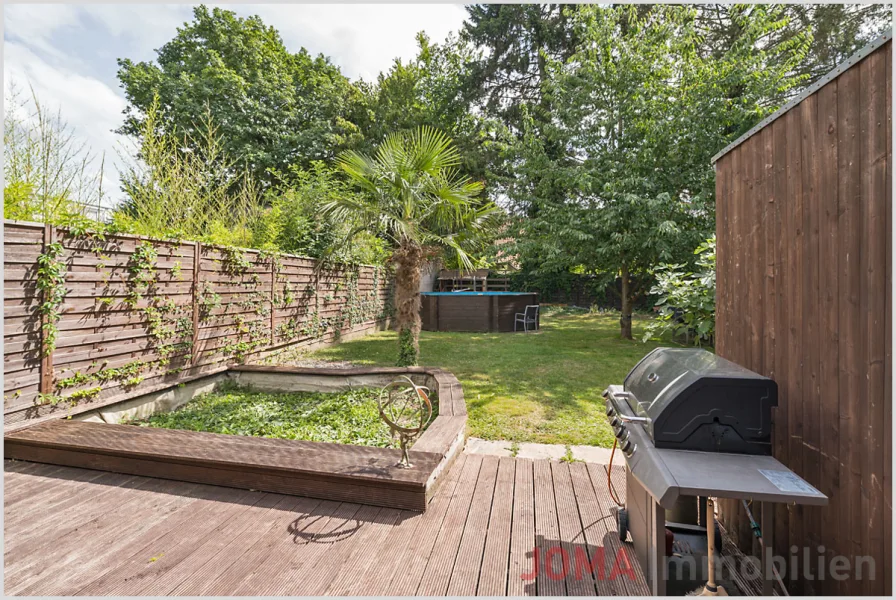 Gefühl wie im Süden - Haus kaufen in Köln - Einfamilienhaus mit viel Garten & Infrastruktur