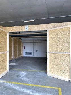 Ansicht Garagen - Halle/Lager/Produktion mieten in Barth - Lager oder Garage 50 m² in Barth