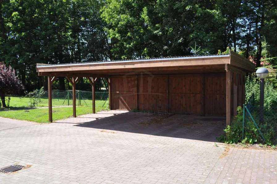 Carport - Garage/Stellplatz mieten in Ribnitz-Damgarten - Stellplatz am Grünen Winkel in Ribnitz Damgarten