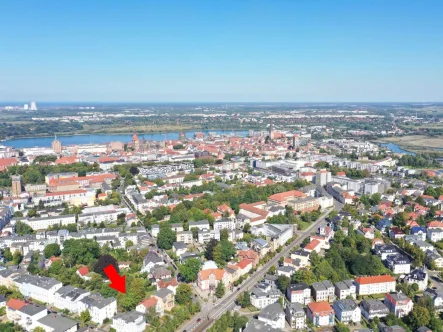 Luftbild markiert - Haus kaufen in Rostock - Exklusive Chance im Bahnhofsviertel mit Premium-Ausstattung, Stellplatz, Dachterrasse, Garten, uvm.