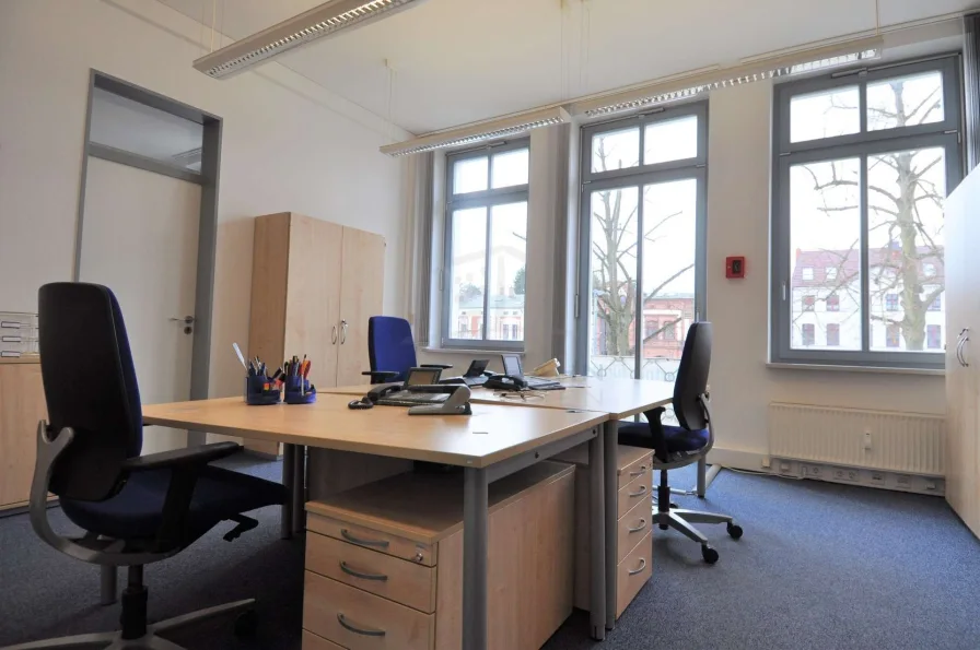 Büro mit Balkon