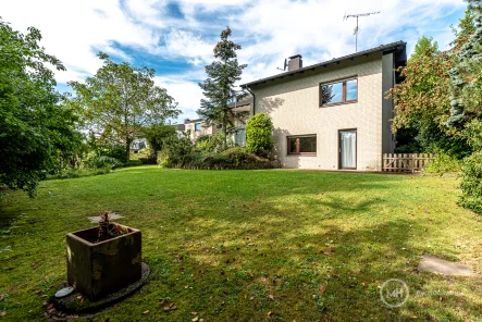 Garten - Haus kaufen in Ruppichteroth - MANNELLA *Großzügig, energieeffizient, naturnah.* Durchdachte Raumaufteilung; schöne Lage; Winterscheid