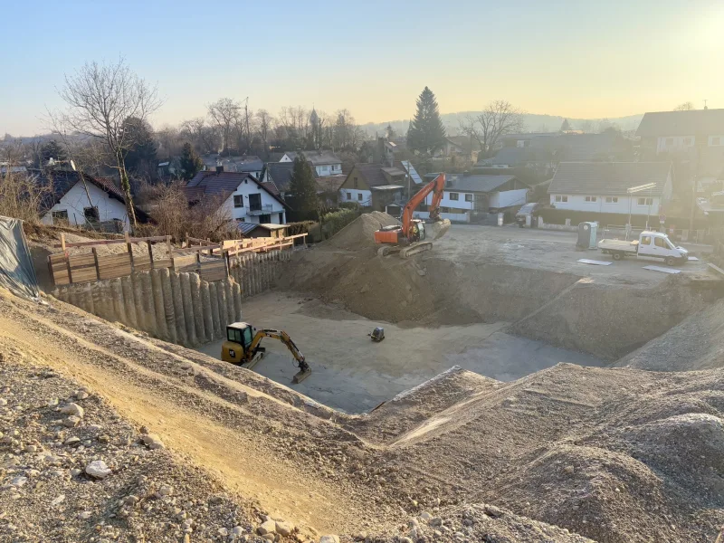 Baubeginn erfolgt - Haus kaufen in Weßling - BAUBEGINN ERFOLGT - Neubau einer Doppelhaushälfte in Energieeffizienzhaus 40 Bauweise