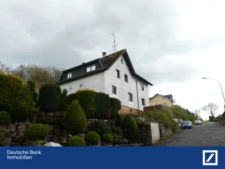  - Haus kaufen in Jossgrund - Zwangsversteigerung - Zweifamilienhaus in Pfaffenhausen - provisionsfrei für Ersteher!