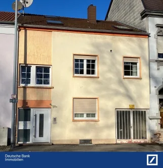  - Haus kaufen in St. Ingbert - Provisionsfrei für Ersteher - Reihenmittelhaus in St. Ingbert - Zwangsversteigerung!