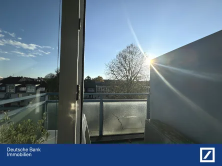 Balkon oben - Wohnung kaufen in Essen - Gepflegte und sichere Kapitalanlage? 