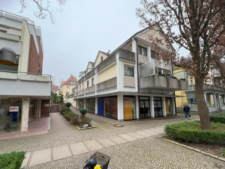  - Laden/Einzelhandel kaufen in Bad Pyrmont - Über 300 m² Gewerbefläche – besser geht die Lage kaum!