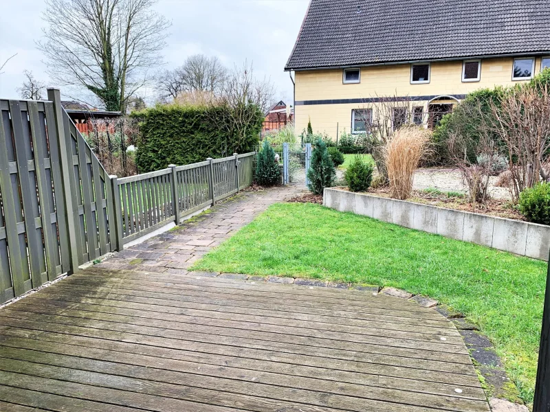 Terrasse mit Gartenbenutzung