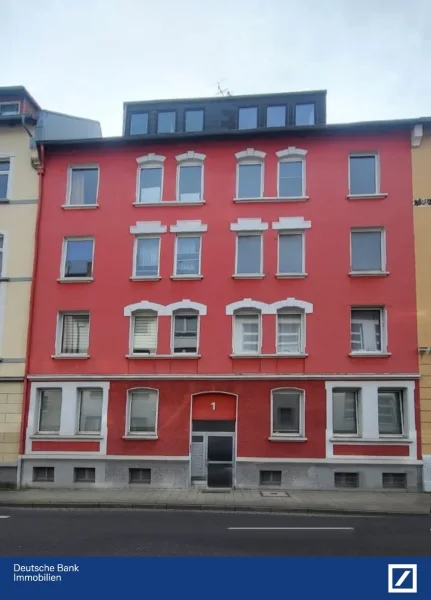 Haus Straßenansicht - Wohnung kaufen in Braunschweig - 2-Zimmer-Wohnetage im westlichen Ringgebiet