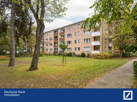  - Wohnung kaufen in Berlin - *RÜCKZUGSORT*3-Raumwohnung in gefragter Spandauer Lage*ca. 80 m²*Balkon*EBK*Wannenbad*