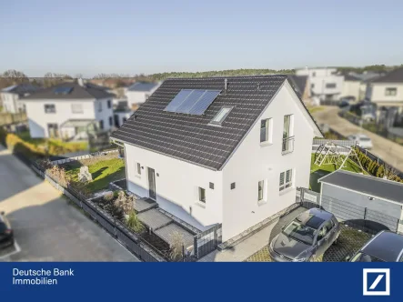  - Haus kaufen in Ludwigsfelde - *LEBENSFREUDE*Effizienzhaus* Quartier Rosseau Park*gemütliches EFH Bj 2021*Wohn-/Nutzfl. ca. 125m²*