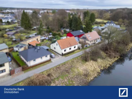 Weitblick - Haus kaufen in Schorfheide - Sackgasse, kein Verkehr, aber mitten im Zentrum!