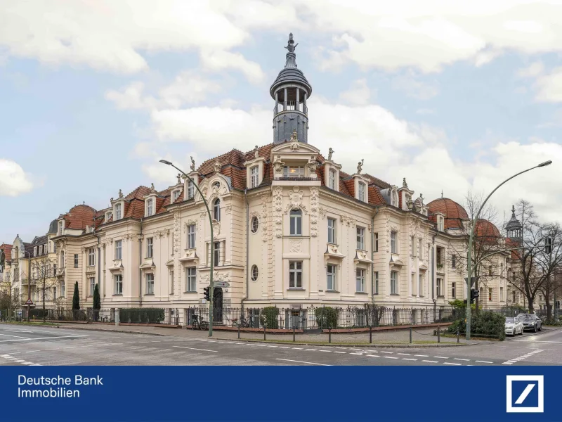 Sehr repräsentatives Gebäude - Büro/Praxis kaufen in Potsdam - Praxisfläche im charmanten historischen Ärztehaus im Holländerviertel!