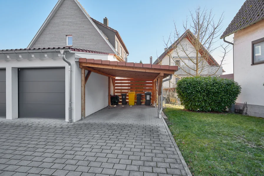 Gartenanteil und Carport