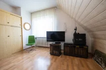 Ein Schlafzimmer im 1. OG