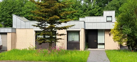 Straßenansicht - Haus kaufen in Gronau - Bungalow in exklusiver Wohnlage von Gronau